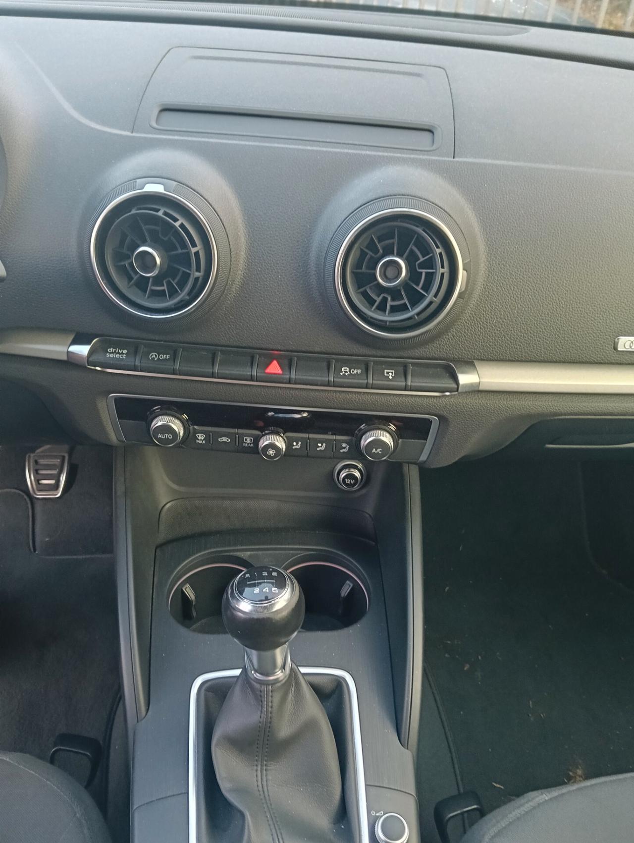 Audi A3 SPB 1.6 TDI Sport
