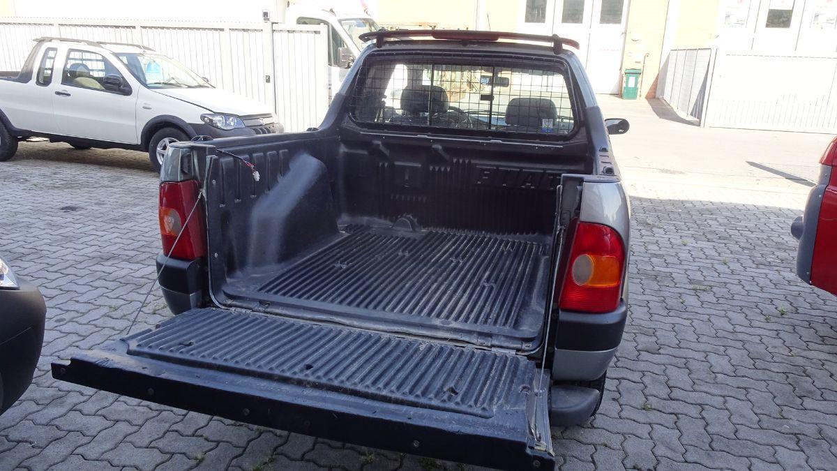 Fiat Strada 1900 JTD FIORINO ADVENTURE PICK-UP