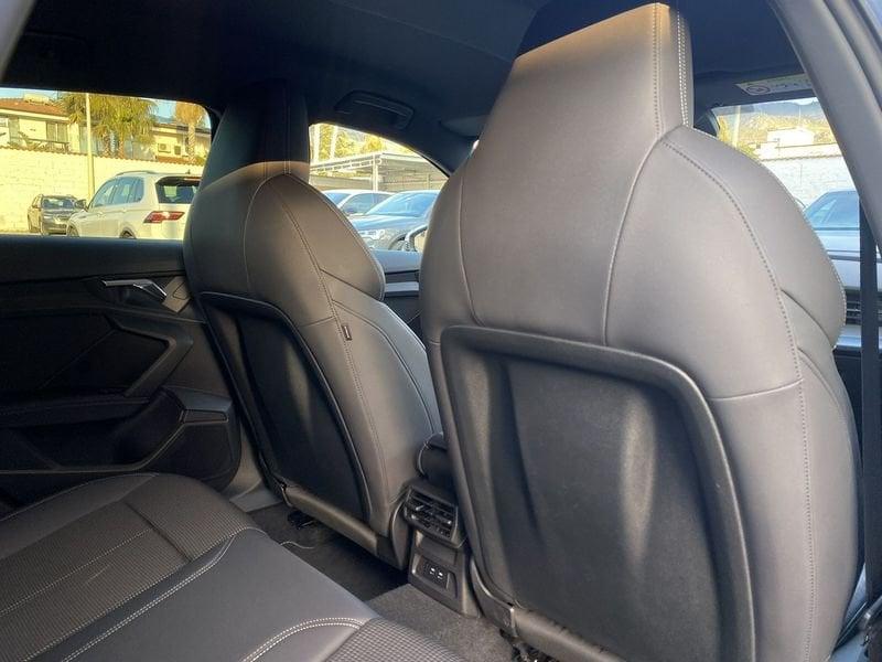 Audi A3 SPB S line interno ed esterno 2.0 TDI 150CV S-Tronic 35