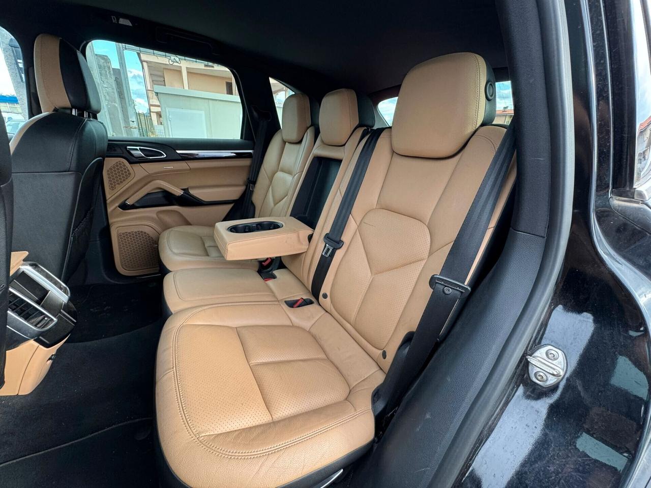 PORSCHE CAYENNE DIESEL - FULL OPTIONAL