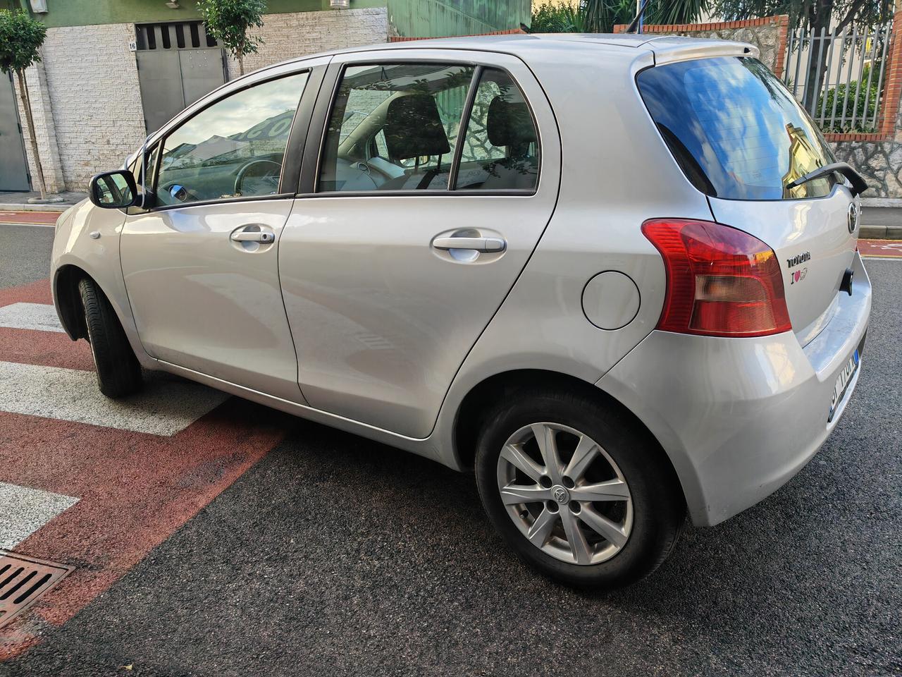 TOYOTA YARIS 1.0 BENZINA CV69 KW51 5P FULL