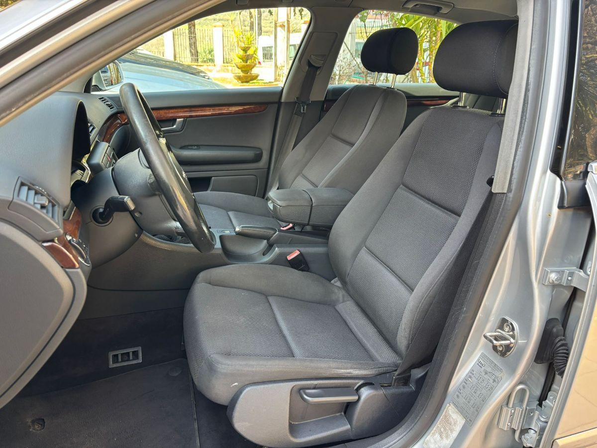 Audi A4 1.9 TDI 130 cv Berlina