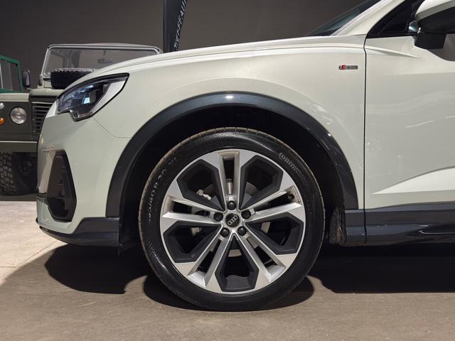 AUDI Q3 SPB 35 TFSI S line edition