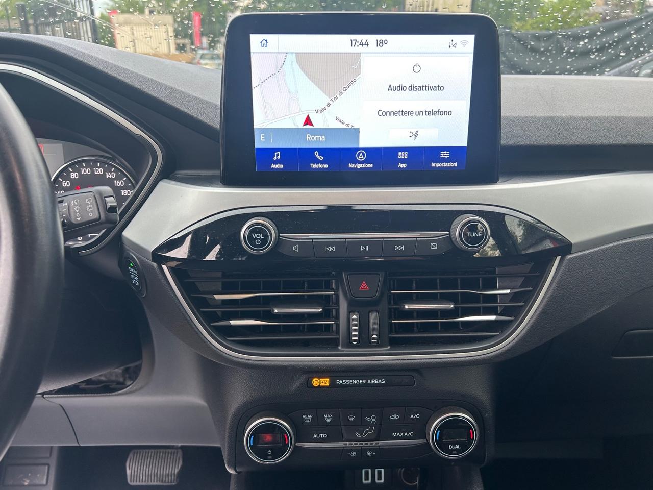 Ford Kuga 2.5 FULL HYBRID *59000KM*CONNECT