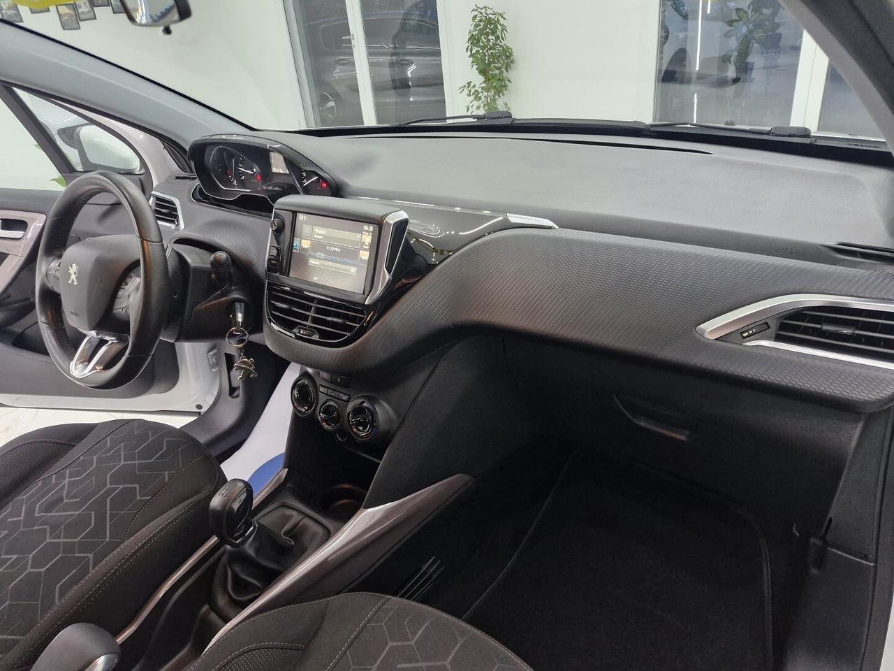 PEUGEOT 2008 1.6 Blue&Hdi 100 S&S ANNO 2016