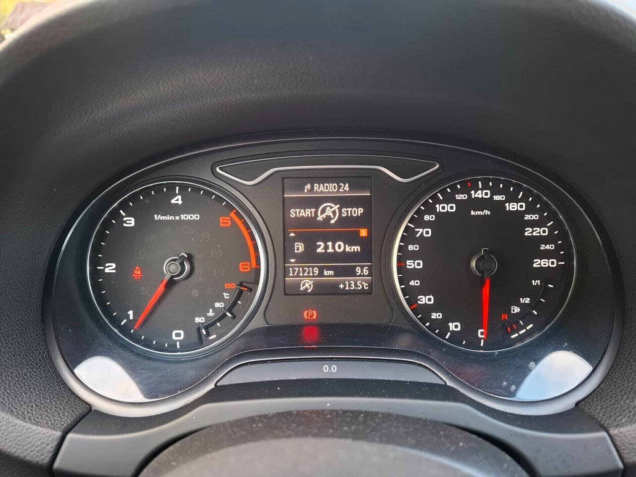 Audi A3 Sedan 2.0 TDI clean diesel Ambition