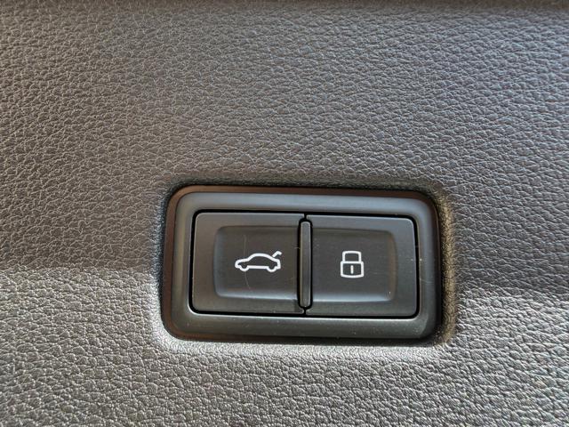 AUDI Q8 50 TDI 286 CV quattro tiptronic S-LINE