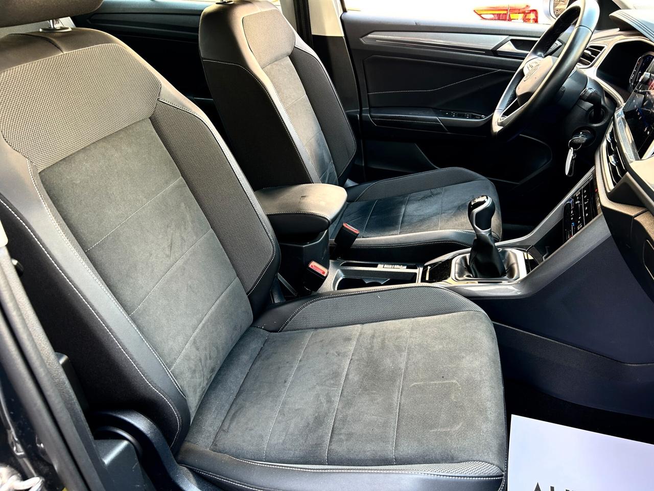 Volkswagen T-Roc 1.0 TSI Style 2025