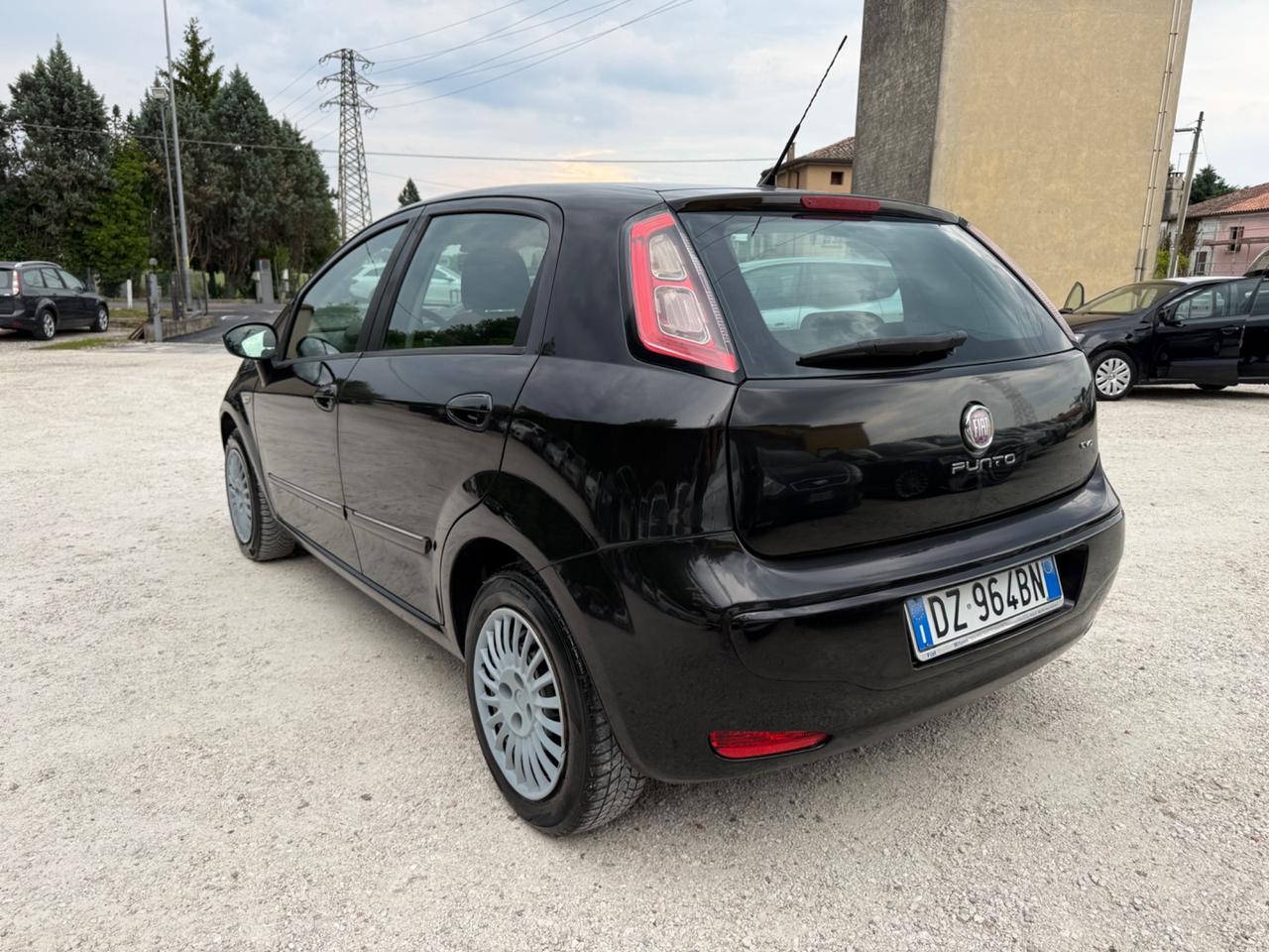 Fiat Punto Evo 1.2 5 porte Active Neopatentati