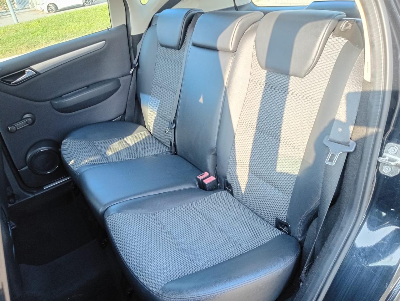 Mercedes-benz A 160 CDI AUTOMATIC*Sensori*Sedili risc*Neopatentati