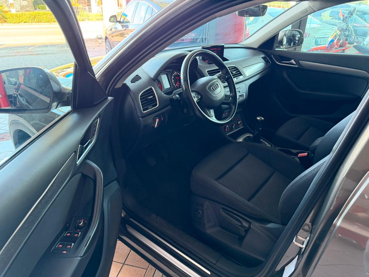 Audi Q3 2.0 TDI 150 CV 111.000 KM