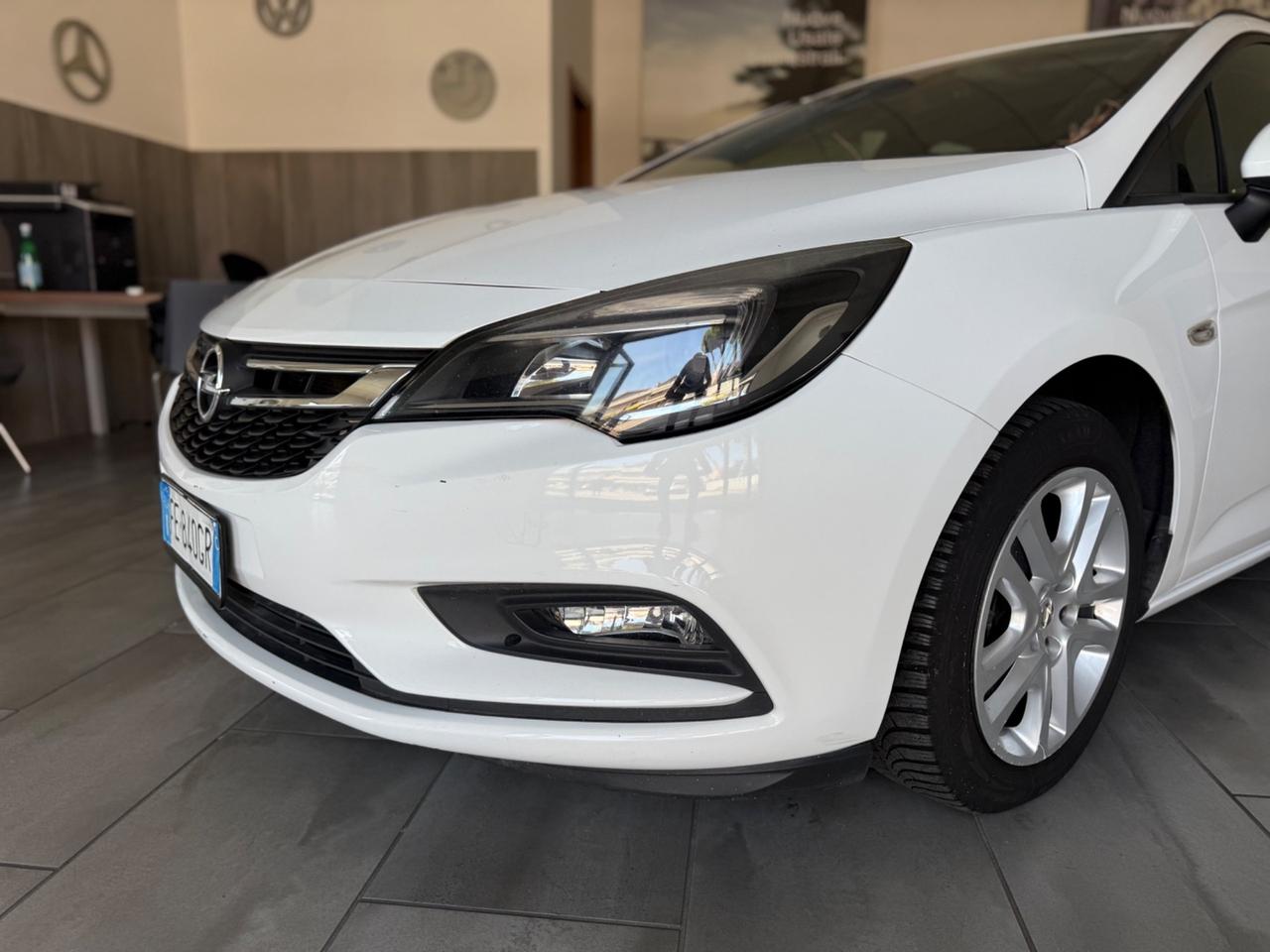 Opel Astra 1.6 CDTi 110CV Start&Stop Sports Tourer Innovation