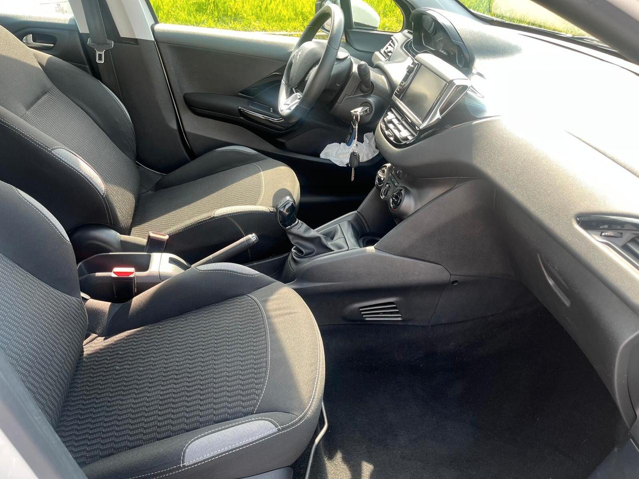 Peugeot 208 PureTech 82 5 porte Active