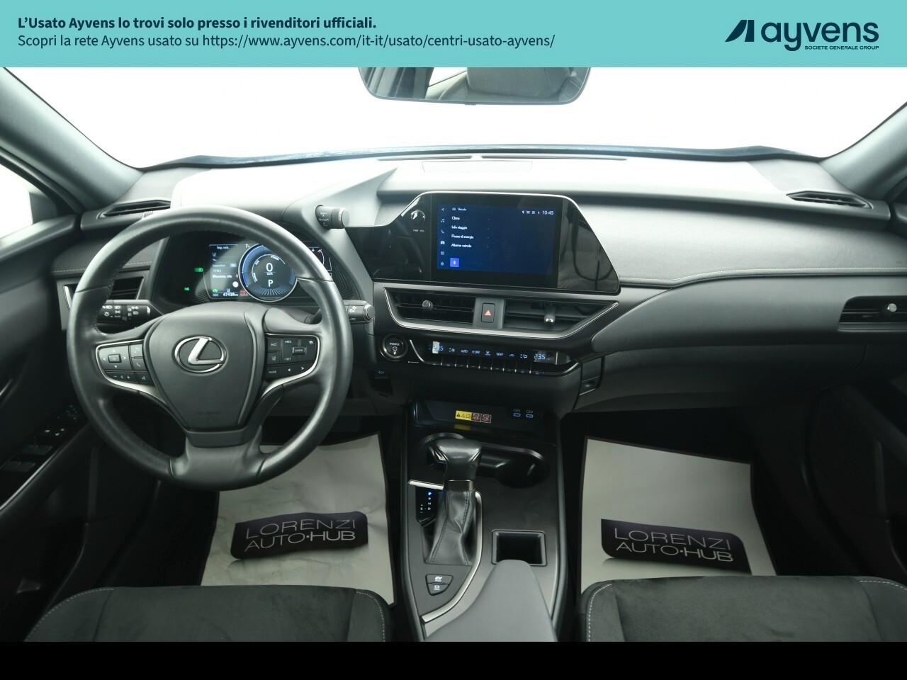 Lexus UX Hybrid Urban