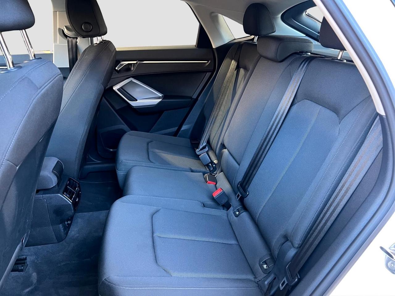 Audi Q3 SPB 35 TDI S tronic Business Plus