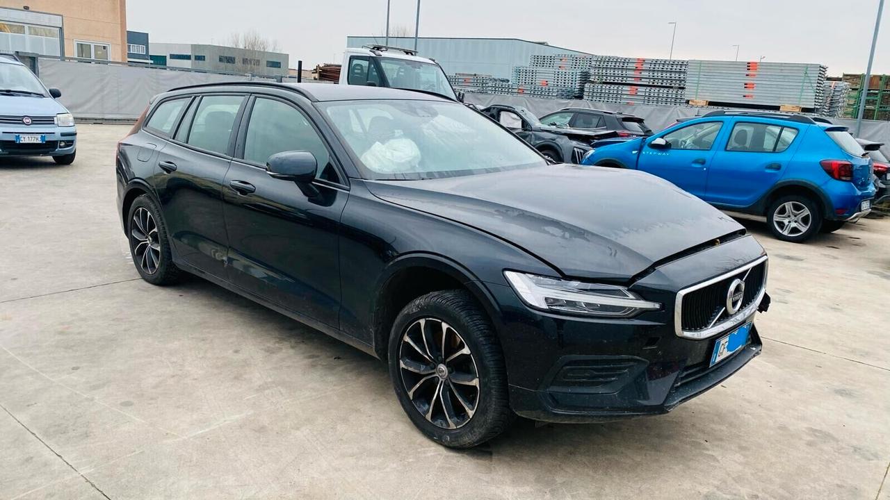 Volvo v60 diesel/ibrida 2021, incidentata!!