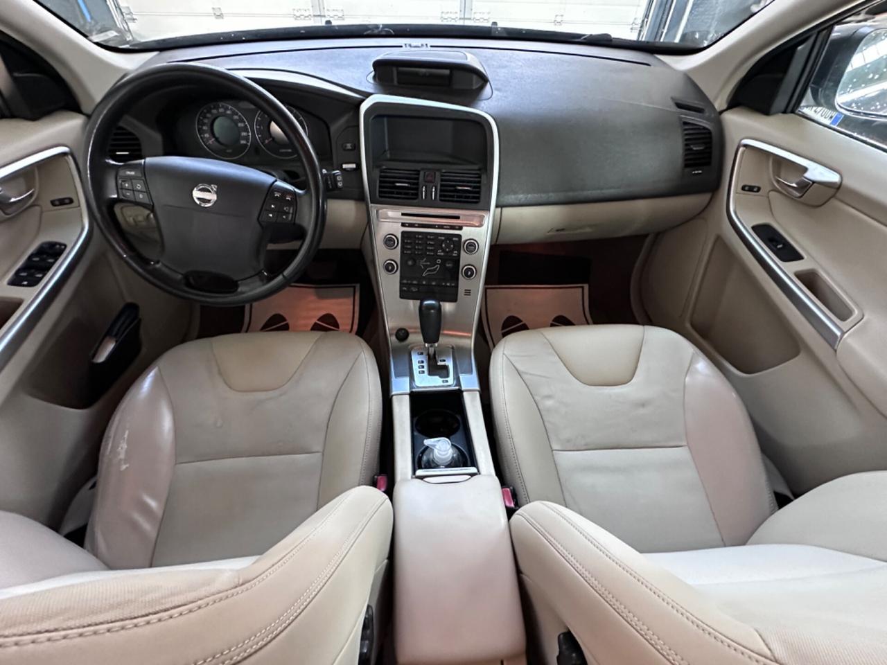 Volvo XC 60 XC60 2.4 D Momentum
