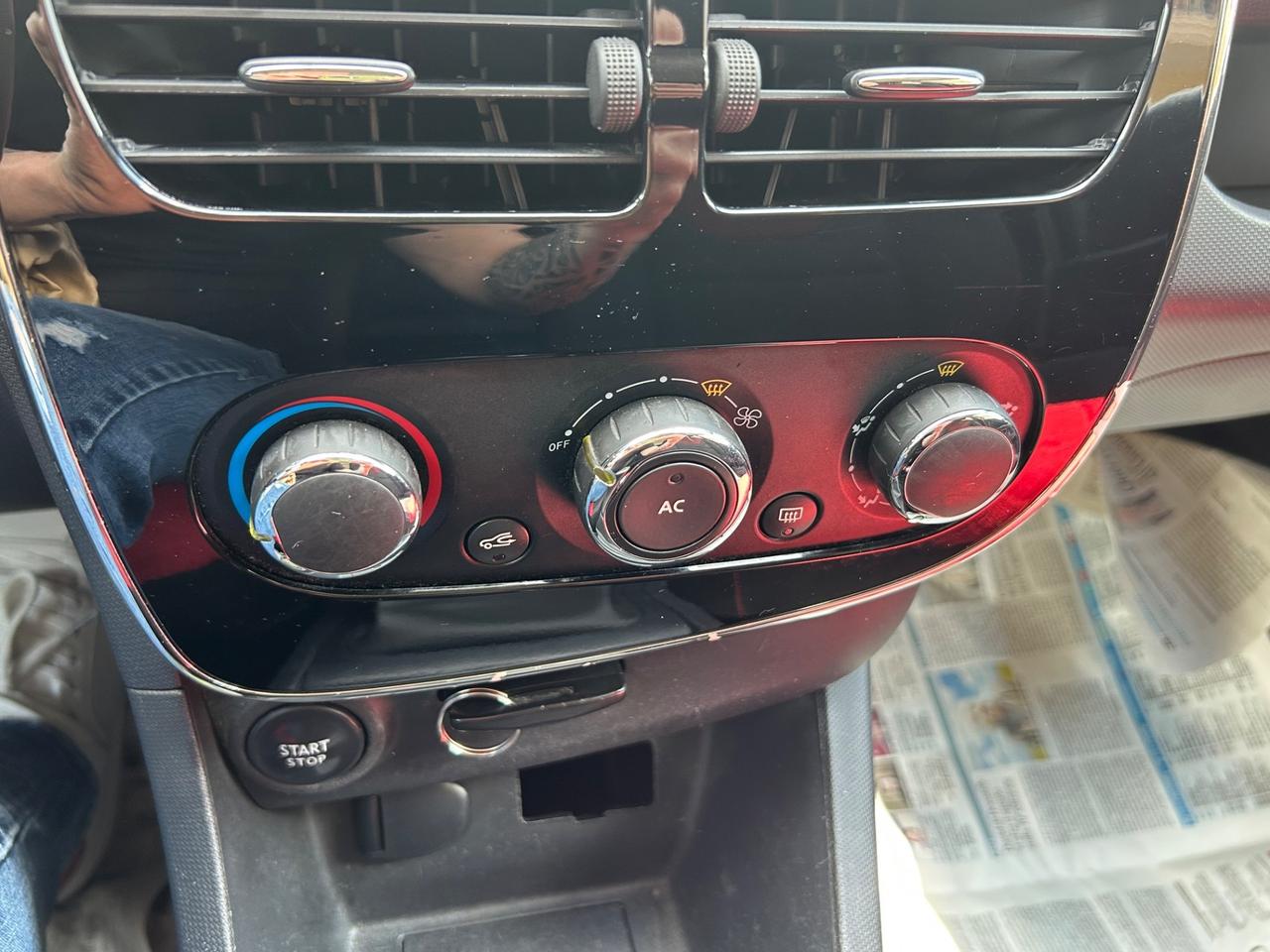 Renault Clio 1.5 dCi 8V 75CV 5 porte Live