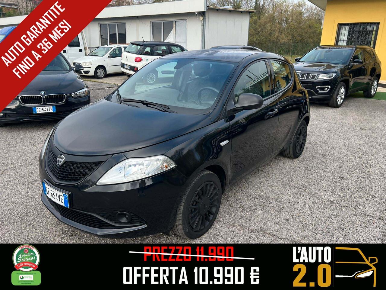 Lancia Ypsilon 1.0 FireFly 5 porte S&S Hybrid Ecochic