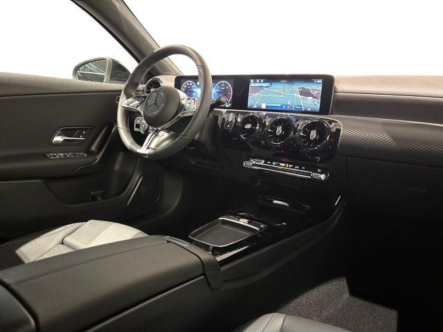 MERCEDES-BENZ A 180 d Automatic Advanced