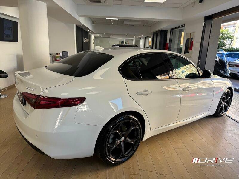 Alfa Romeo Giulia Giulia 2.2 Turbodiesel 150 CV Super