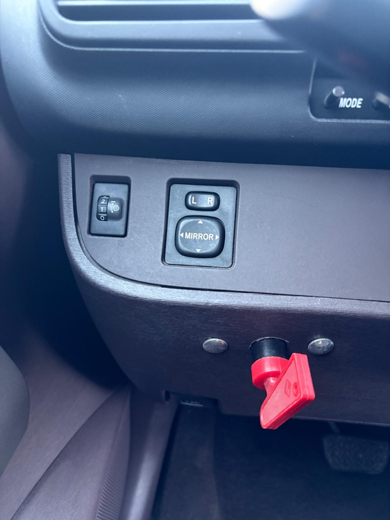 Toyota iQ unica proprietaria automatica