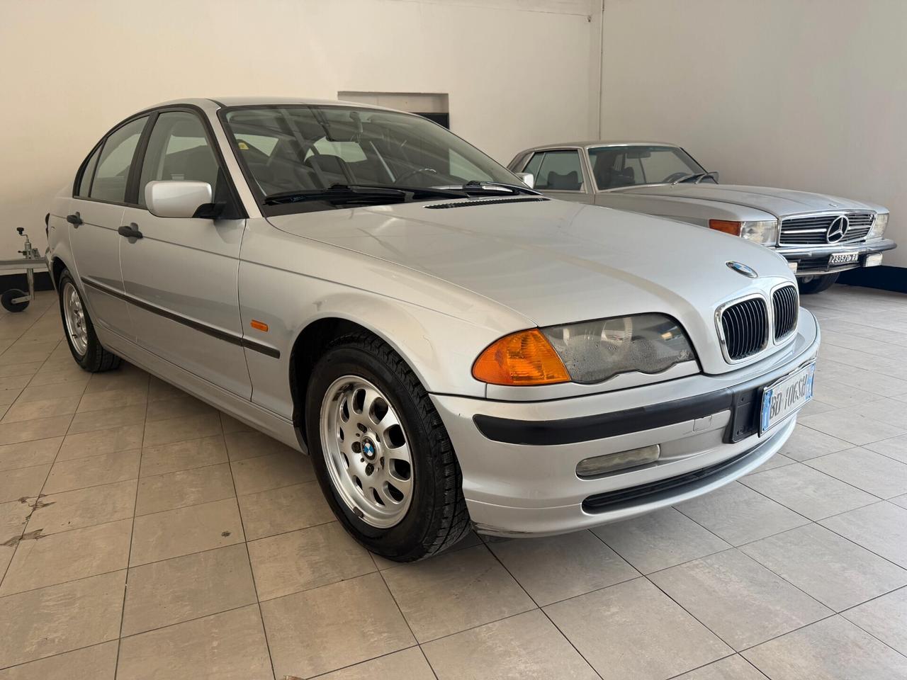 Bmw 318I 1999 cat 4 porte Eletta SOLI 90000KM