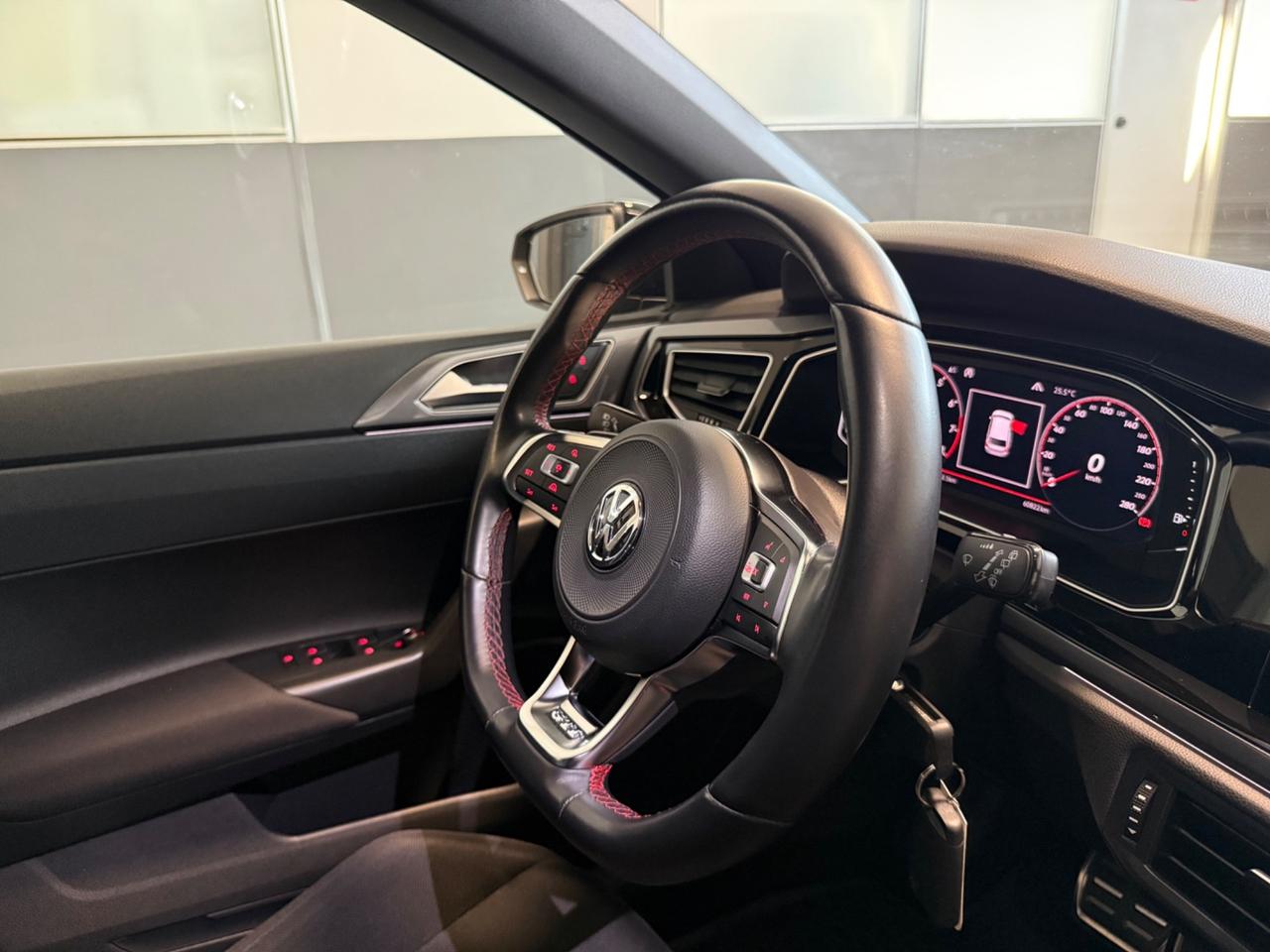 Volkswagen Polo 2.0 TSI GTI 200cv