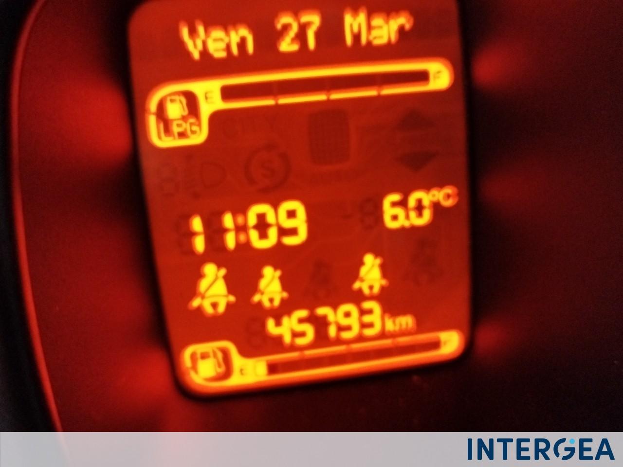 FIAT Panda 1.2 easypower Gpl s&s 69cv