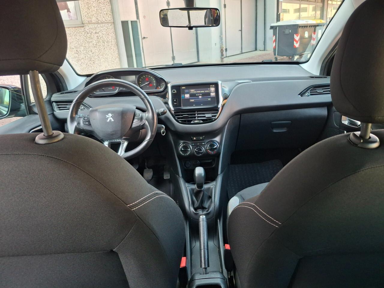 Peugeot 208 PureTech 82cv.-EURO 6-NEOPATENTATI-