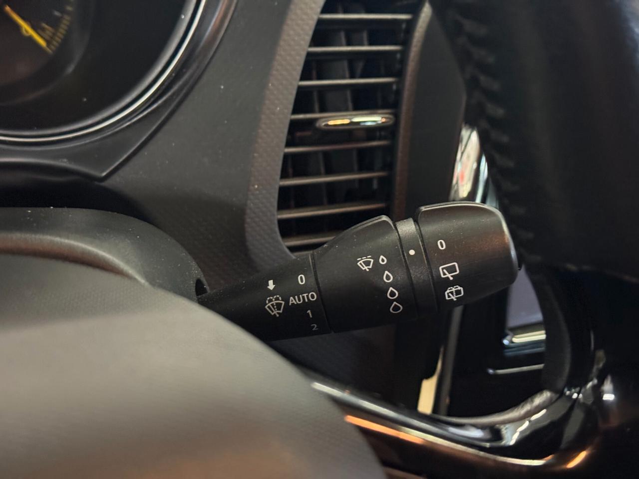 RENAULT CAPTUR 1.5cc 90CV DIESEL AUTO NEOPATENTATI