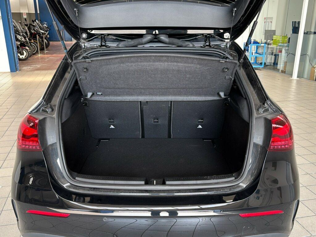 Mercedes Classe A 180 180 D Digital Edition Speedshift DCT AMG 8G