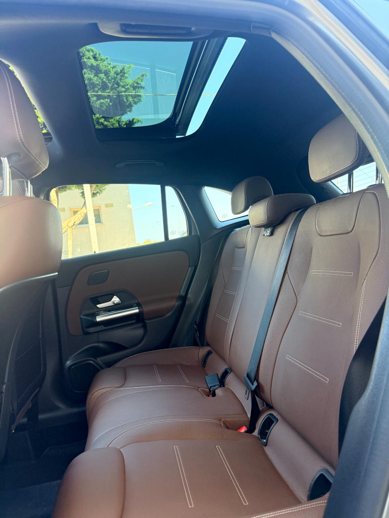 Mercedes-benz GLA 250 Premium auto AMG LINE CON TETTO APRIBILE/PANORAMICO,LUCI SOFFUSE,TELECAMERA,APPLE CARPLAY,ANDROID AU