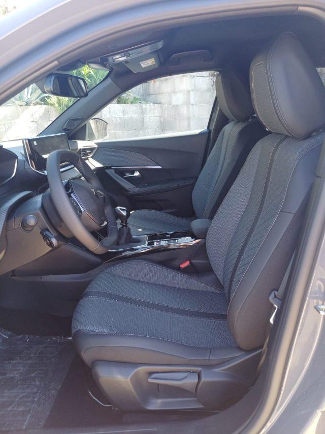 PEUGEOT 2008 1200 PURETECH ALLURE 100CV CARPLAY VETRI SCURI"17