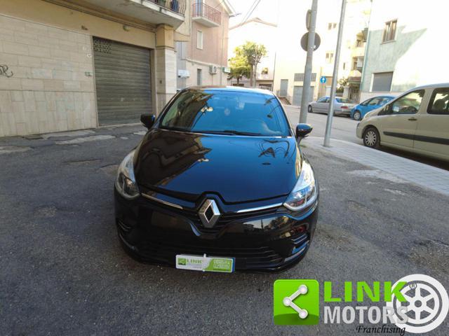 RENAULT Clio TCe 90 CV 5 porte Intens