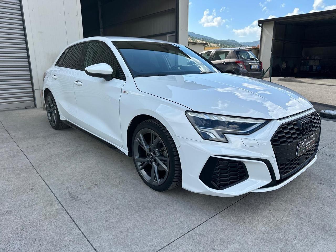 Audi A3 SPB 35 TDI S tronic line edition