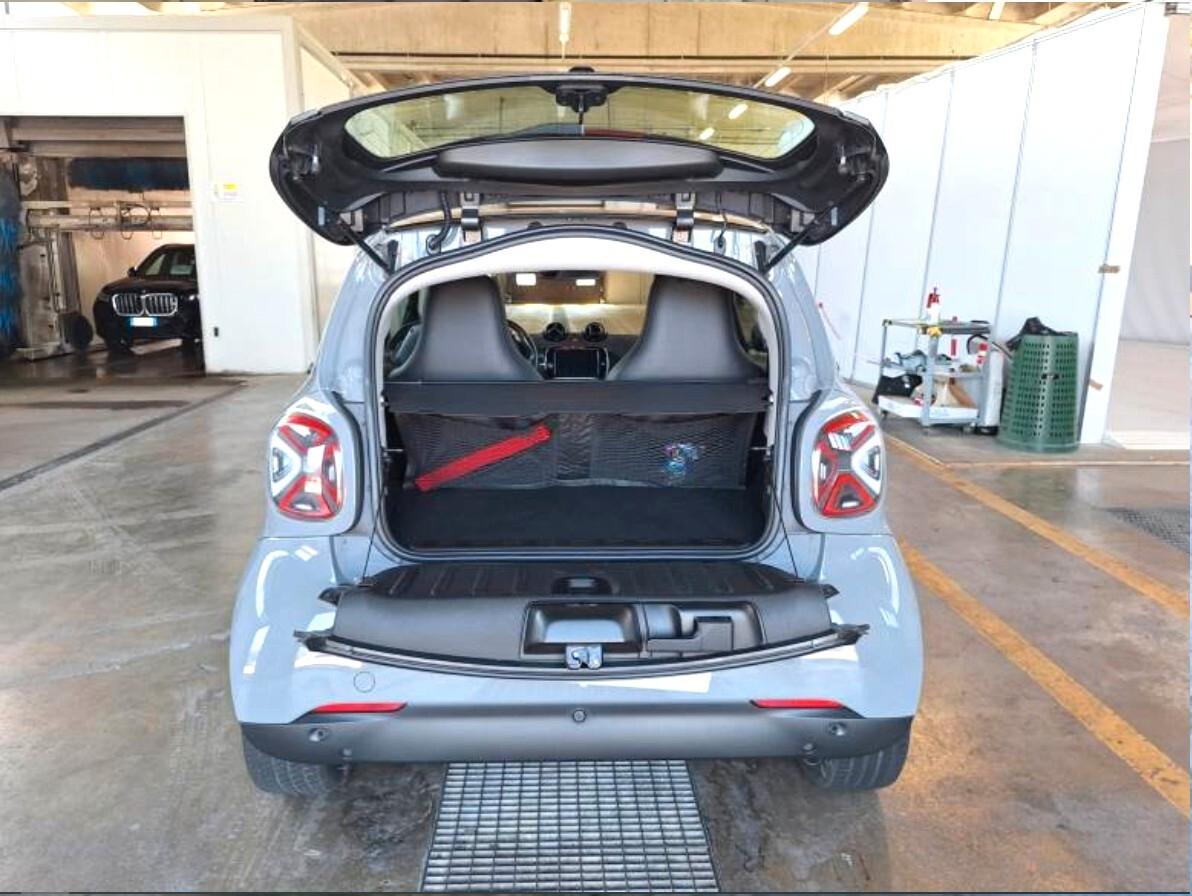 Smart ForTwo EQ Racingrey (22kW) Full Optional PREZZO VERO Unipro IVA DEDUC.