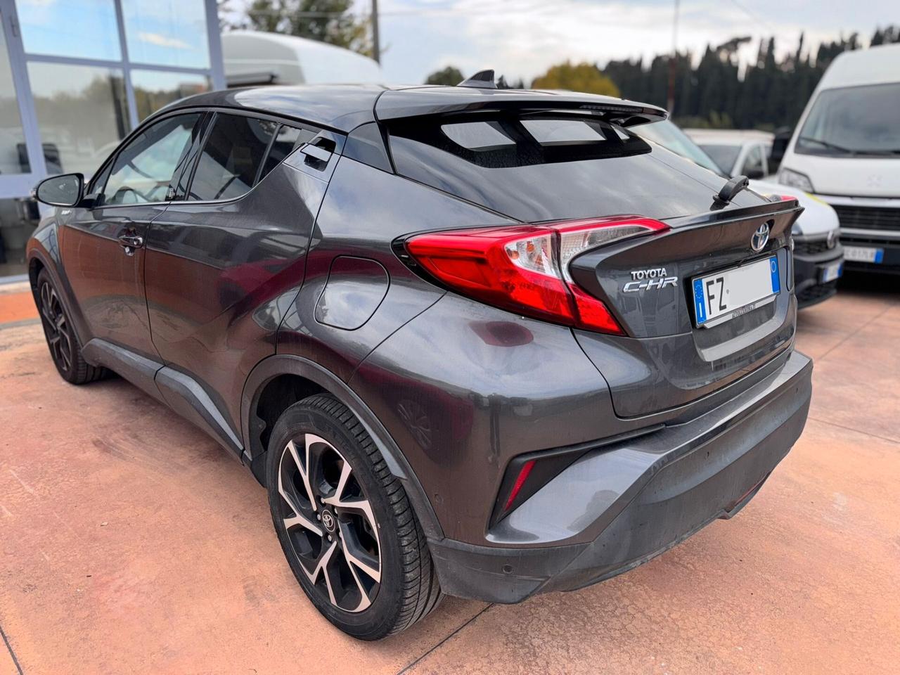 Toyota C-HR 1.8 Hybrid E-CVT