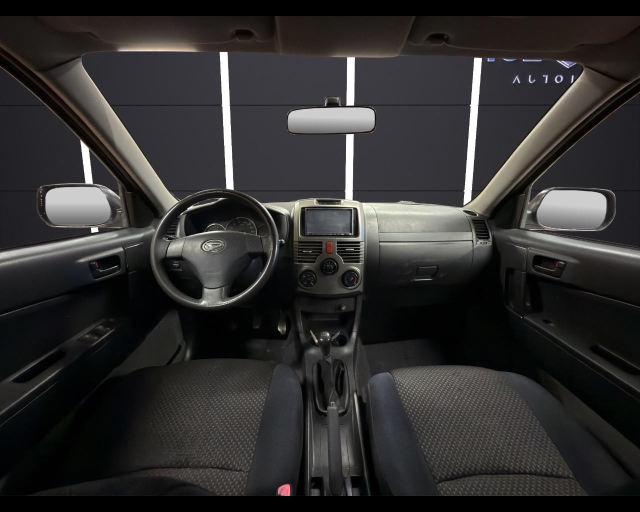 DAIHATSU Terios 1.5 2WD B Easy Five