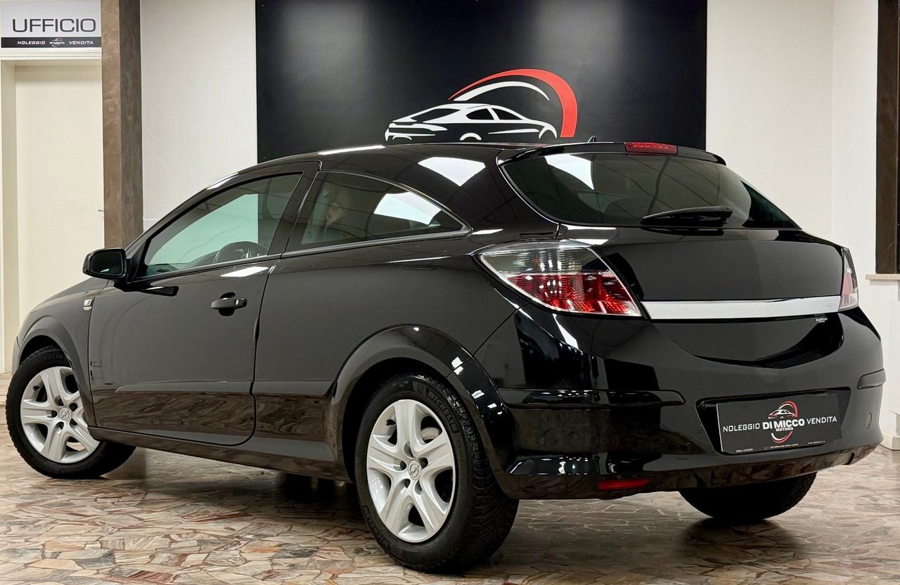 Opel Astra GTC 1.4 16V Twinport 3 porte Enjoy