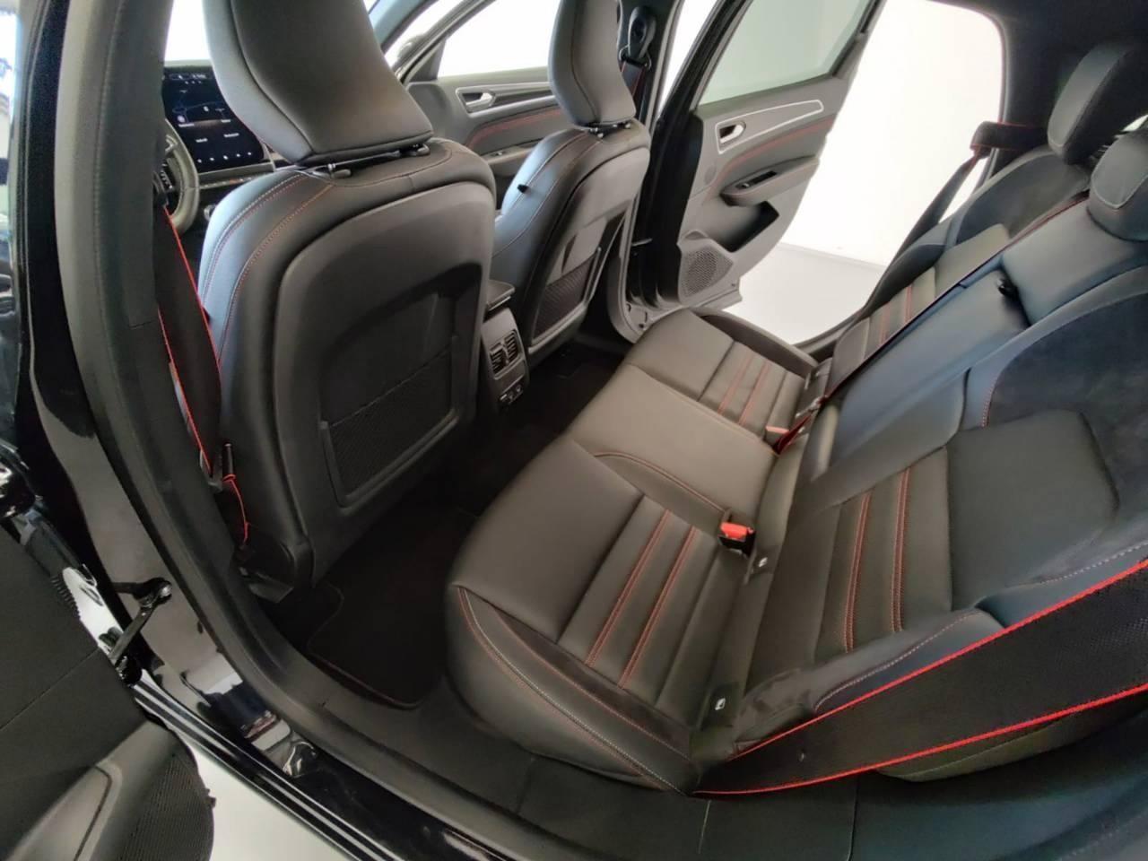 RENAULT Arkana - Arkana 1.6 E-Tech hybrid R.S. Line 145cv