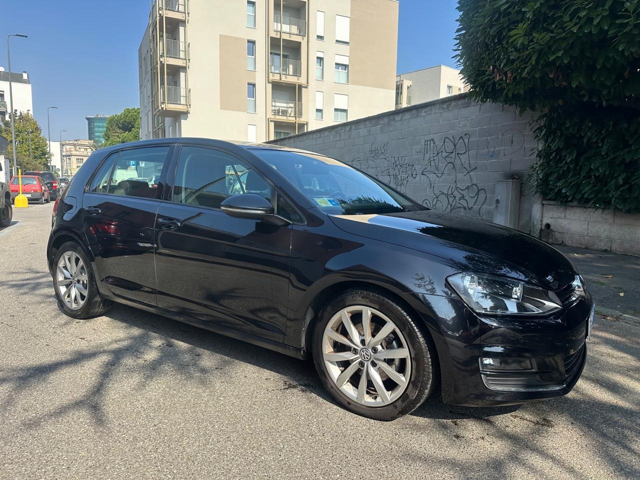 Volkswagen Golf 2.0 TDI DSG 5p. Highline BlueMotion Technology