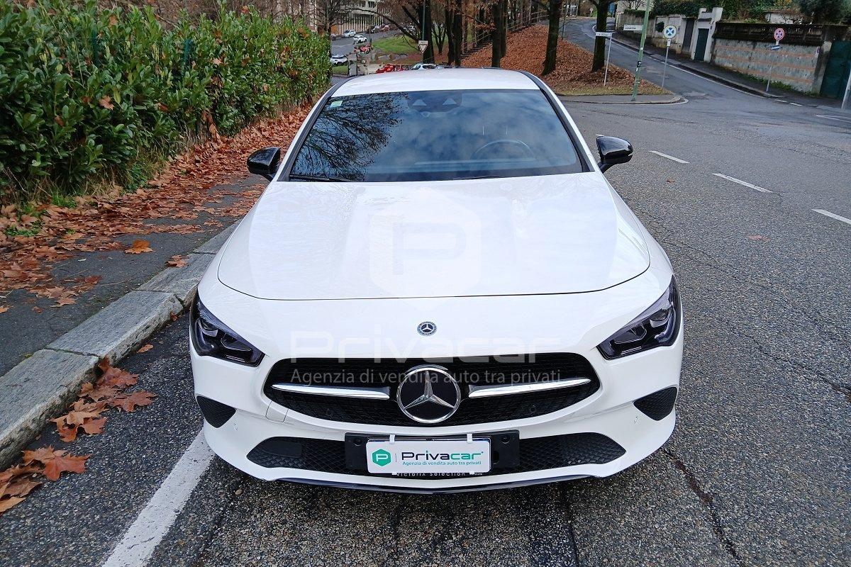 MERCEDES CLA 200 Automatic Shooting Brake Business