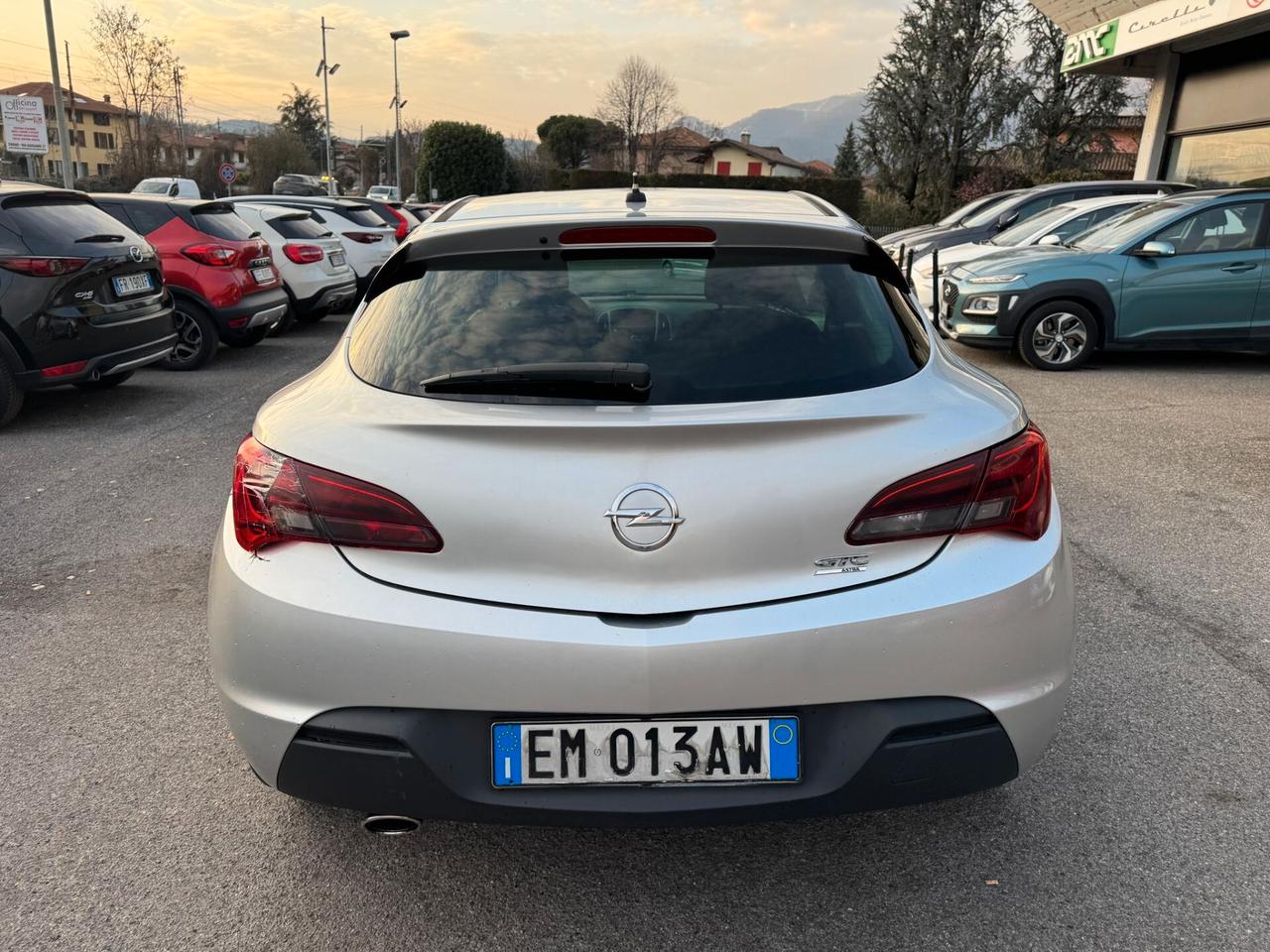 Opel Astra GTC 1.4 Turbo 140CV S&S 3 porte Cosmo