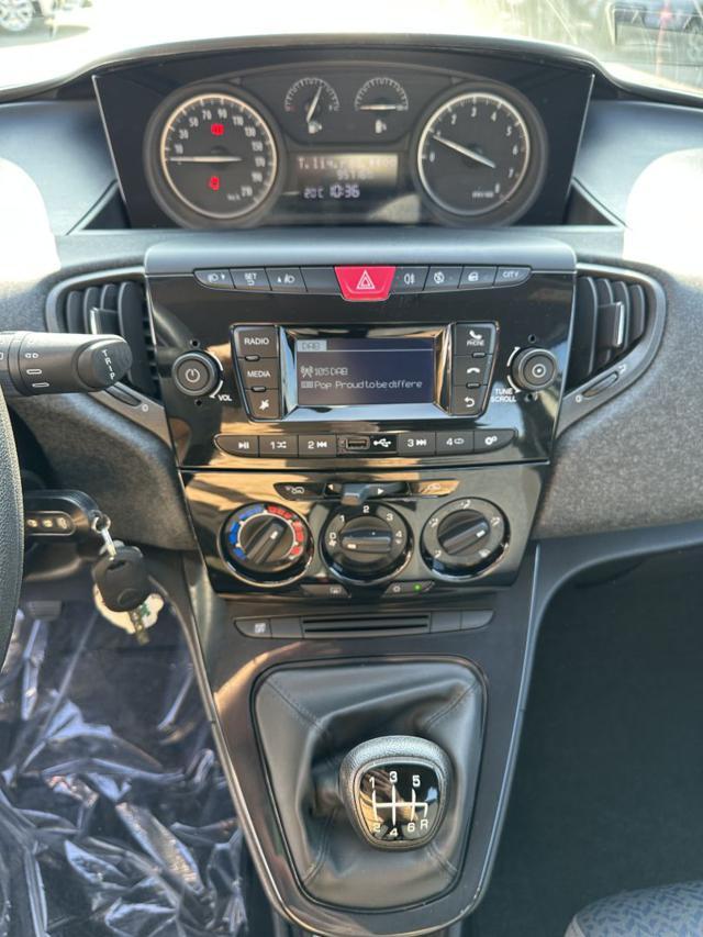 LANCIA Ypsilon 1.0 FireFly 5 porte S&S Hybrid Ecochic Silver