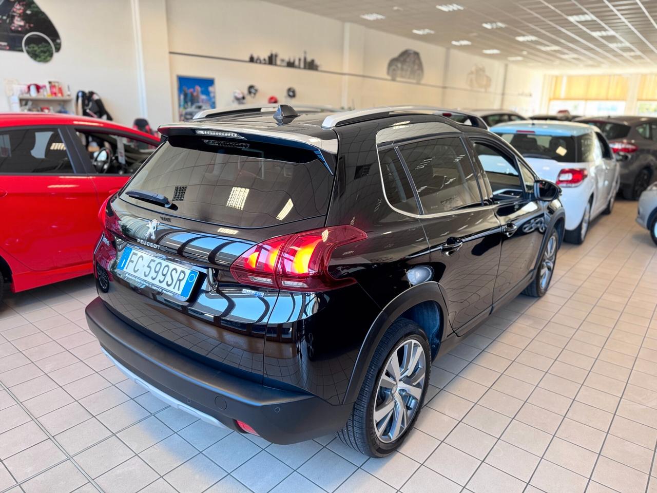 Peugeot 2008 BlueHDi 120 S&S Allure