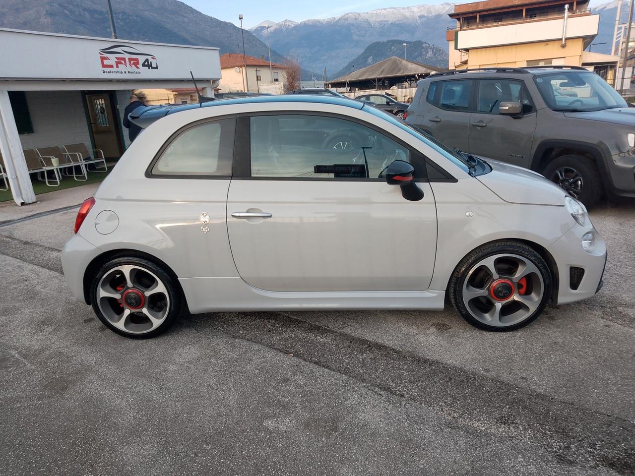 Abarth 595 1.4 Turbo 70 ANNIVERSARIO POCHI CHILOMETRI