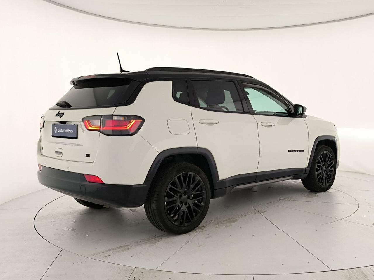 Jeep Compass 1.5 turbo t4 mhev night eagle 2wd 130cv dct