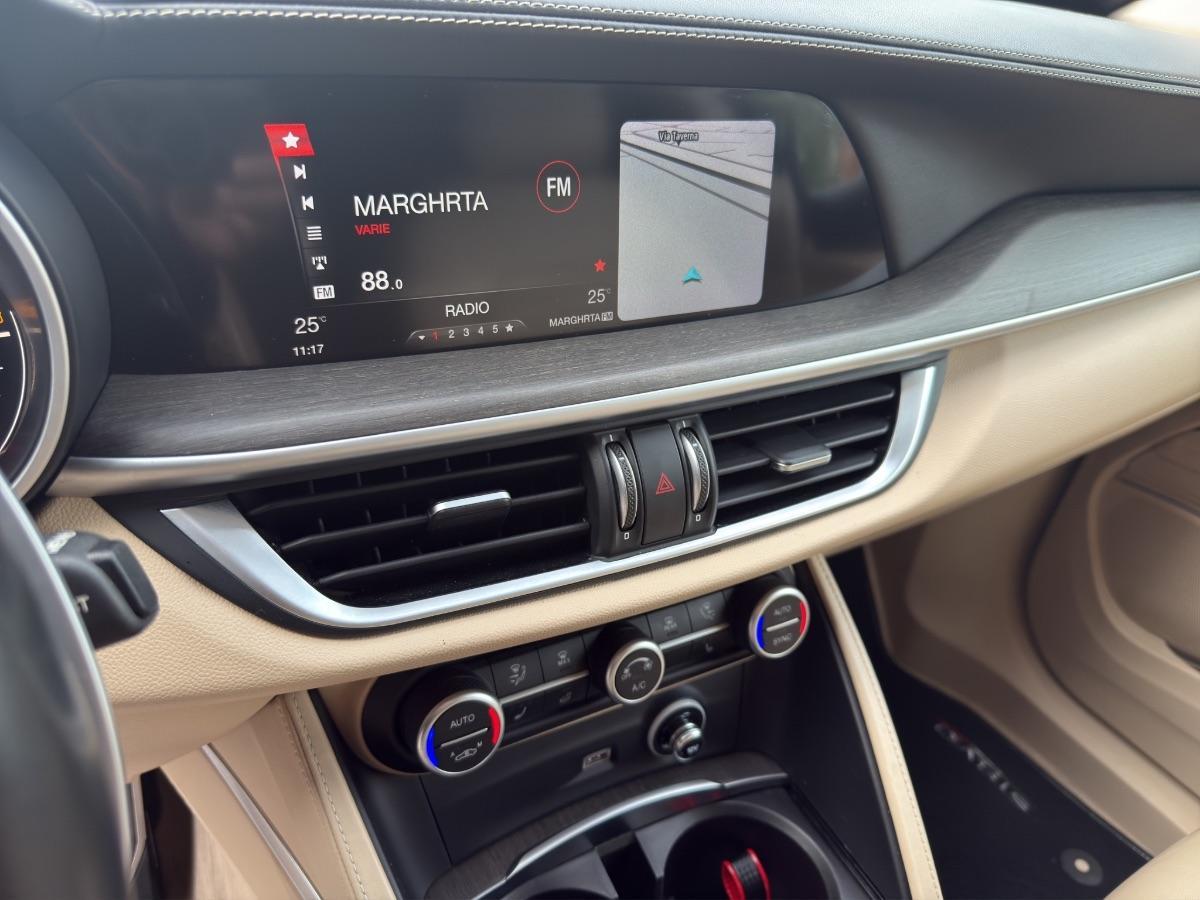 ALFA ROMEO - Stelvio 2.2 t Executive rwd 190cv auto my19