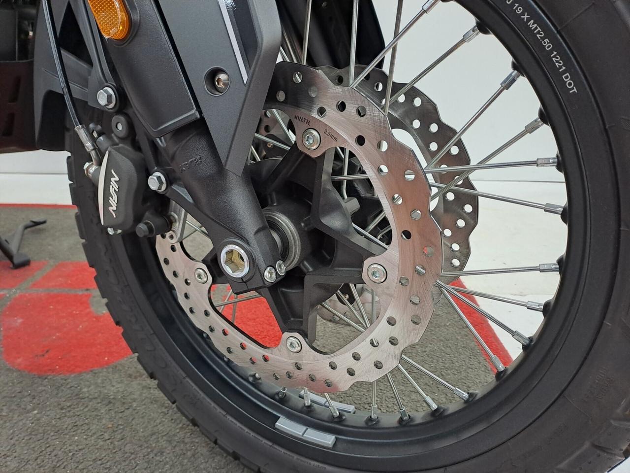 VOGE Valico 650 DSX SUPER OFFERTA